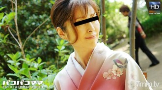 穿和服的新媳婦是美胸美人