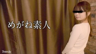 業餘眼鏡~感覺好到我的眼鏡都混了~