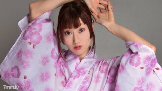 讓穿著浴衣的成熟女性徹底達到高潮！