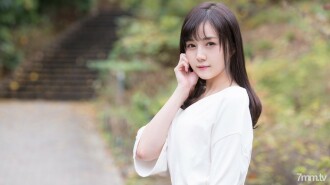 喜歡一點點強烈刺激的美少女被打擾了/埃米爾