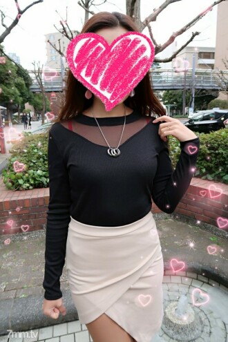 Ayase ist ● oder eine sehr ähnliche schöne Frau mit einem Samen ohne Erlaubnis in einer Situation, in der die Absicht, Taschengeld zu verdienen, irreparabel ist ... Ich bin fassungslos über das dicke Sperma, das aus dem hinteren Teil des Mutterleibs fließt ... [Personal Shooting]