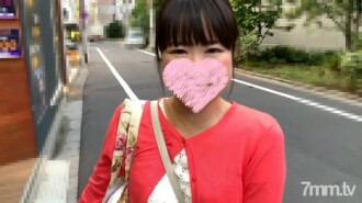 職場女性伊藤香織♡ 正要買不動產，所以裝作有興趣帶回酒店♡ 試了下能做到多遠