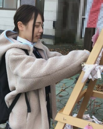 [個人拍攝] 縣級綜合課程 ① 天真白皙的少女。我幫他解決了家庭問題。酒店的戶外暴露服務。