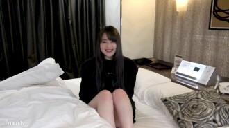 [Amateur video] Karin 20 tahun Rocket tits F cup dicukur cewek [Mainan]