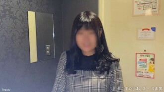 Personal shooting] A neat and clean active female college student, 20 years old, takes on the challenge of shooting for the first time. Screaming with electric massage and nipple licking! Uncle's cock is climax in a sensitive female college student meat jar and at the end it is a cleaning blow job