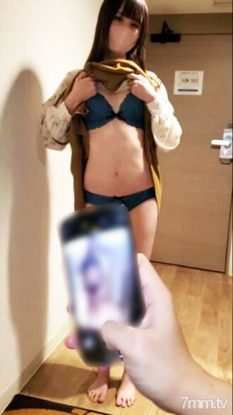 1480 sampai 17 [Tidak] Gadis cantik tinggi berkulit putih. Di dalam tindakan yang tidak diinginkan, tembakan cum vagina.