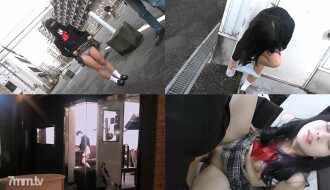 [Local exposure & public sex show] The girl is exposed in front of the school from her hometown and is thrown into a fan participation public orgy training. The worst day when all the holes are overrun and sperm is thrown in the back of the womb