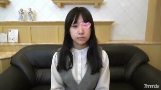 "Tuan yang dihormati. Ibu, anda akan menjimatkan wang anda sendiri." 144cm Sakura-chan pelajar miskin berasaskan kakak. Trajektori air mata dan $ jatuh dalam penampilan berusaha keras.