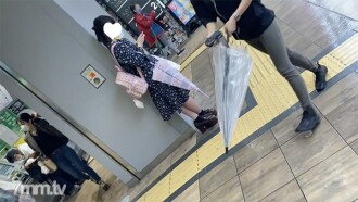 【랭킹 1위】코하루 18세・생・얼굴. 논 (노넨 레나) 닮은 흑발 퓨어 동안 KODOMO가 결심의 초원교! 아이돌 페이스로부터의 카메라 시선이 멈추지 않는다! 【마치다 아시토의 절대 아마추어】(093)