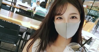 Pukulan pertama! !! Nombor terhad! [Tidak ditapis] Pelajar kolej wanita Fcup yang keletihan secara fizikal dan mental kerana kedua-dua akademik dan kerja sambilan ... Creampie dua kali untuk badan sensitif dengan kepekaan luar biasa yang menyentuh kulit manusia buat kali pertama dalam beberapa bulan! !! (Filem cereka)