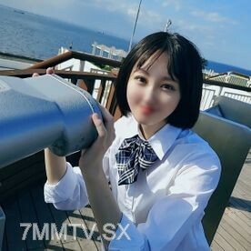Một cô gái xinh đẹp chính thống đang đọc sách tại một trường trung học tư thục. Cơ thể trong trắng 18 tuổi bắt đầu giai đoạn trưởng thành lặp đi lặp lại, xuất tinh hai lần ở âm hộ! ! (tính năng)