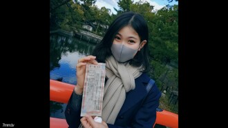 Premier coup! !! Nombre limité! [Non censuré] Une fille sérieuse avec un rêve ◯ Une bêtise dérangée qu'un étudiant m'a montré dans une pièce fermée ! !! "Moi aussi je voulais venir avec mon prof..." Creampie deux fois pour une étudiante qui se sent sensible ! !! (Long métrage)