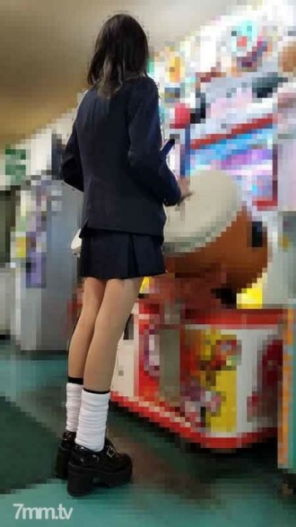 縣立普通課程 ③ 每週一次 ○ 與做愛的製服女孩一起玩並帶回家和陰道射精 ※僅限週末