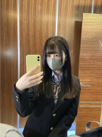 [First shot] 18-year-old black-haired innocent uniform beautiful girl Mika-chan! First experience student insertion! Conceived in the young body of the F cup and first vaginal cum shot! I got a call when my period did not come [First mass vaginal cum shot in my life]