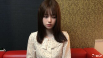 国民的アイドル出身のS級クラス美少女再び。圧倒的な透明感、色白スレンダーの身体に無我夢中で中出し。奇跡は二度起きた！ FC2-PPV-2763672