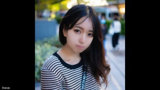 [电影风格，未经审查] 一个漂亮的性欲女大学生，很长时间以来第一次致力于性交。 ！！它一次又一次地达到高潮……