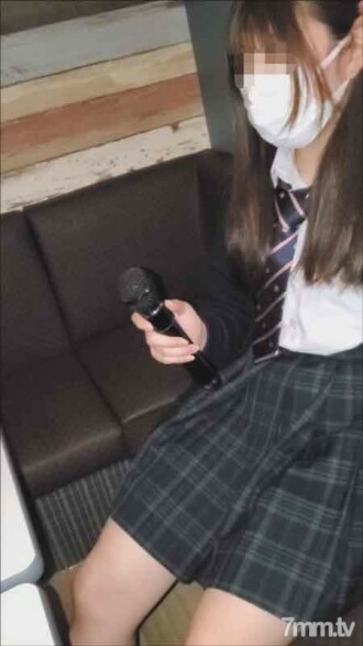 [Limited to 5/8] Prefectural Commercial Department Tennis Club ② Tsundere Girl. After karaoke handjob, raw cock is pressed in the rental room Gonzo FC2-PPV-2876449