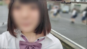 幼馴染ゆめちゃん！学校で自撮り露出