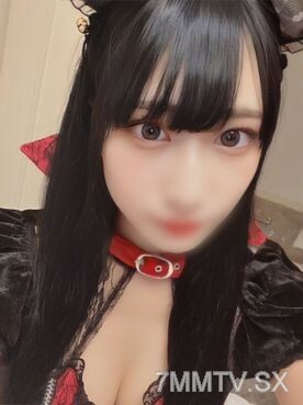 【禁止轉售】僅限今天！ 25000→13000!與18歲黑髮美女詩織醬的第一次水族館約會！大量陰道射精，長成G罩杯的身體！人生第一次打臉！ 2部作品的傑作！ 【便衣掀起】【第一次cosplay】