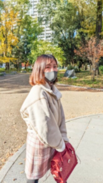 [未经审查] 学生时代关系很好的同学。开朗的关西方言妹子约会时喝醉了眼睛发亮…忘记彼此的伙伴，互相寻找！
