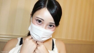 [未經審查] 完美剃光陰戶，沒有任何污垢！在美女陰道內觀察庫斯科後，美不勝收。她違背了自己的諾言，對著自己的臉進行了口交，在她美麗的陰戶上射了兩次陰道精液，並刻了一個數字紋身。