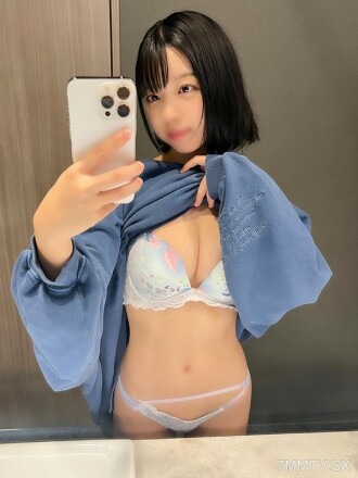 *จำนวนจำกัดเป็นครั้งแรก* [การโกง/การยิงบุคคล] นักศึกษาวิทยาลัยหญิงอายุ 22 ปีที่มีหัวนมสีชมพูขนาดใหญ่ของ Koto หน้าอกใหญ่ที่สวยงามและ Creampies ต่อเนื่องที่หลีกเลี่ยงไม่ได้ของ Koto กับ Saffle ที่เก่ากว่า