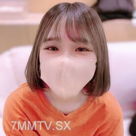 這樣的妹子出現真的好嗎？土話濃重的土生土長的土妞，帶著“S萌”天使的笑容，帶著孩子氣，有種做錯事的感覺。但我做過“奶油陰道射精”