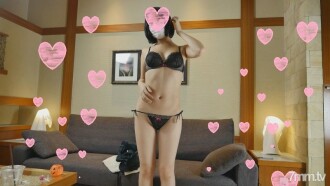 【個人拍攝】綾野21歲170公分超高女大學生餡餅褲勒芒帶精顏射【業餘視頻】