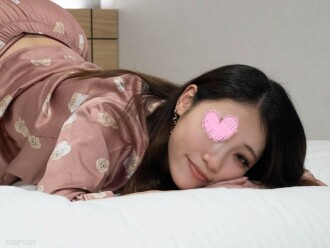 Pajamas de Ojama♥ 22 tahun, sangat erotik! Jenis wanita yang mempunyai personaliti yang besar dan personaliti yang cerah ♥ Seorang gadis berkot putih dengan personaliti yang terbuka dan ceria ♥ Riko yang mempunyai personaliti yang kuat