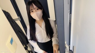 이 때문에 19 歲的男少女按摩並與她發生性關係.