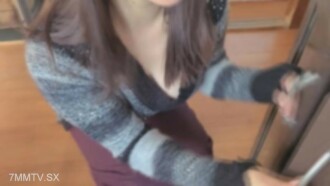 【個人】家暴丈夫與無良商人的殘酷分界線。妻子極限離家出走，找到一處破舊的房產逃亡，卻被騙走合同，成熟的身體被當場玩弄。 