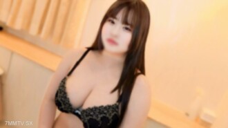 Bine Bine's Mega Pie"s Fair -the Hight -the Gup cup wieder riesige Brüste! Umgebung sind supergroße Brüste und die japanische Schnabelejakulation anderer Frauen ♡ Auf dem Boden, auf dem Boden, wird die Vulva geschossen, wenn die gigantischen Brüste angehoben werden, die riesigen Brüste.