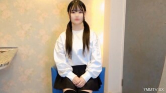 Taas-tuhod na buntot na tap tage, mala-anghel na ngiti, unang cute na Yumi -chan 2nd Creampie Gonzo sekswal na pag-ibig! Nakatutuwang pagluluksa chest robe! * Espesyal na mataas na kalidad na edisyon