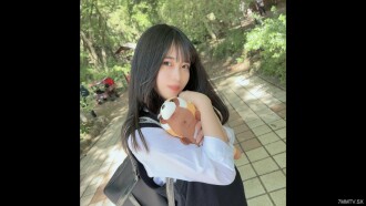 Shoujibisutatsu/Draußen! Auf 3 Tage begrenzt! Ein einsamer Mensch, der viel reist, ein süßer Kansai-Mund und eine Frau mit großen Brüsten! Der schuldige J & K befindet sich außerhalb des obszönen Lastkahns, der barbarischen, penetrativen Vulgaritätsschießerei im Zuchthaus