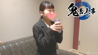 性感可爱的猎人学校学生的作品提供性交！ “我不知道...”