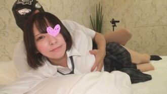 【无码，18岁短发E罩杯少女】我再也回不去和同龄男友交往了…这位18岁少女沉迷于年长男人的性爱－身穿校服的美少女在激烈的性爱中沉溺于欲望之中！ ！