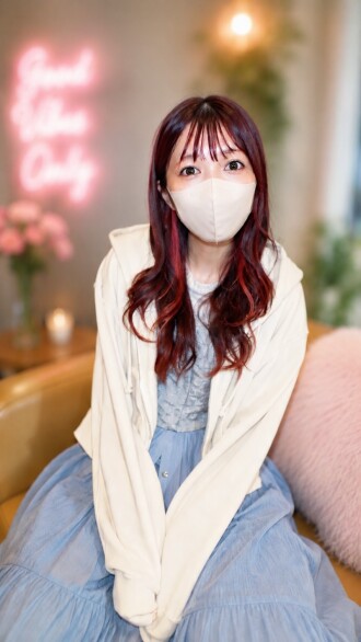 “无” “全脸曝光” 一个身材苗条高挑的女孩的110分钟故事！ ！我本来想尝试给一个免费的图库模特儿*拍照，结果还没反应过来，我就在她体内射了两次！我们是在Instagram上认识的。