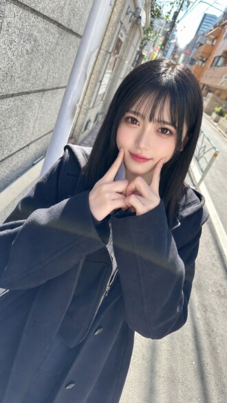 【真容曝光】“神级颜值，18岁新晋偶像”加入FC2仅一周便正式出道。无码真实无保护性爱影片。 *数量有限，欲购从速