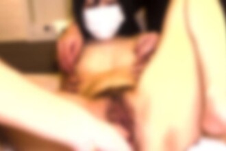 *新用户首单享83%折扣，截止至6月5日* [3P] 看来她即使经过训练也还没适应。这次是3P训练课程，包括拍摄和体检。