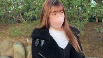 [Unzensiert] Vollständige Enthüllung meines Gesichts! Die Verkäuferin Yurika ist so gehorsam und bereit, alles zu tun, also habe ich ihr eine riesige Ladung meines Spermas in sie hineingespritzt!