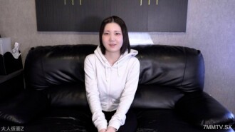 ชิโนะ (19) ผู้มาใหม่จากชนบท จังหวะที่สาม แท่งสั่นหยาบๆ สอดเข้าไปในทวารหนัก กลับไปสู่ท่าคว่ำขาครึ่งซีก และทวารหนักถูกสอดเข้าไปในอวัยวะเพศและทวารหนัก
