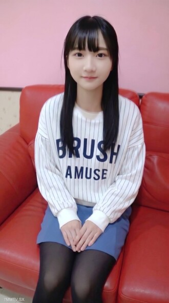 [Collection de dramas Gachi God] Une jeune fille de 18 ans aux cheveux courts hurle après sa première expérience. L'éjaculation finale est inévitable, elle résiste, mais éjacule sur le sol à l'intérieur du pénis. Contenu 120. Ça n'en vaut pas la peine, ça n'en vaut pas la peine. | ​​Marché électronique FC2