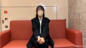 นักศึกษาอายุ 21 ปี อ่อนไหวและตื่นเต้นง่าย การกระตุ้นส่วนลึกของร่างกาย การร่วมเพศดำเนินไปอย่างต่อเนื่องโดยไม่หยุดพัก และหลังจากสอดใส่แล้ว ก็ถึงจุดสุดยอด → หลั่งน้ำอสุจิออกมาปริมาณมาก