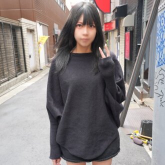 8月31日前滿990點！ 【附贈獎勵】一個經驗尚淺的嬌小女孩**身著性感內衣，塗抹潤膚露後濕潤♡她敏感的陰蒂被吮吸，她跳動著達到高潮，真是太可愛了，然後是深入的活塞式性交，直達陰道深處，讓她懷孕！ ！