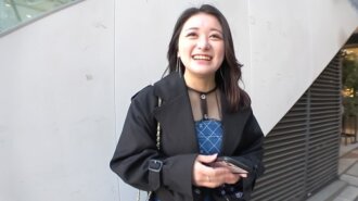 【限量发行】一位热爱性爱的发型设计师瞒著丈夫偷偷申请拍摄自制性爱视频，摇身一变成为受虐狂荡妇！ ！劲爆画面展现她透过激烈性爱释放性欲并喷射高潮【高清特典】