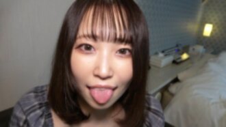 1990pt until the 31st!! [First shoot/bonus] Super idol-level new talent discovered! (Guaranteed genuine beauty) A student from Toyo aiming to become a registered dietitian. Sexually controlled, she begs for cum inside her: "Give me all of that!!"