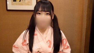 [Walang Sensura][Mukha Inihayag][Tae sa Loob] Isang magdamag na pamamasyal sa mainit na bukal kasama ang 18-taong-gulang na idolo na si Honoka-chan, na kamukha ni Yui Aragaki ♡ Ang...