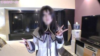 I had Y-san, a slender, beautiful, introverted, downbeat cosplayer who works in the apparel industry, cosplay as Homura from Madoka Magica. Masturbation Edition