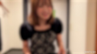 [Hauptgeschichte: 50 Minuten] Die 19-jährige Q 彈 JD1 Schwester Schwester Chefin hat eine unschuldige und reine Körperveränderungsneigung, daher gibt es ein Cosplay-Kostümtraining...