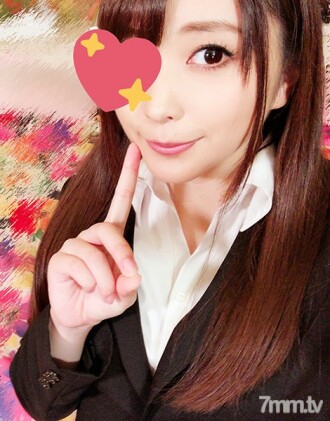 [Personal shooting] Job hunting female college student Ayaka 22 years old ♥ Nagoya ⇔ Tokyo Hiding behind her boyfriend during job hunting SEX! Big ass slamming man who has grown steadily, exploding, mass squirting acme spree personal shooting [approved]